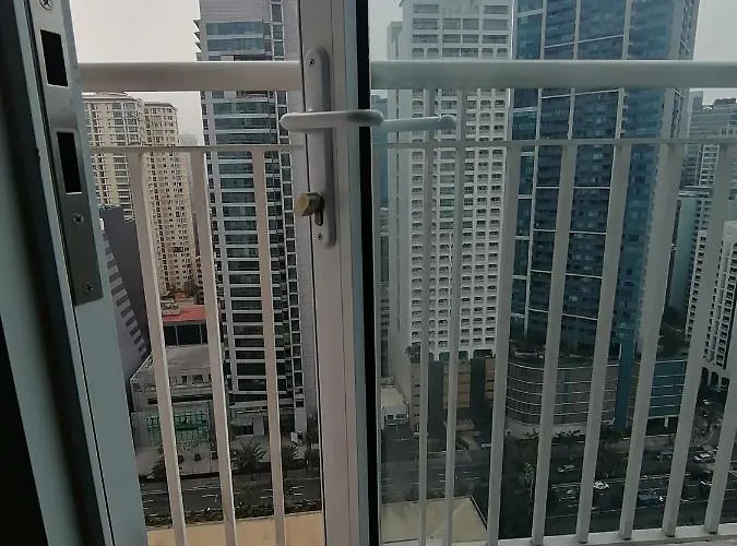 Spacious 2br In Jazz Residences Makati